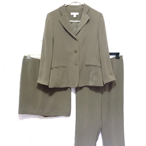 Petite Sophisticate Other - 3-Piece Suit Light Green Blazer Pants Skirt Size 8